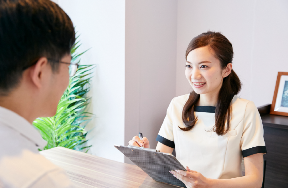 女性スタッフによる丁寧な接客と施術